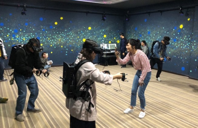 真人互动如何推动抖音流量转化为实际收益 (真人互动游戏怎么玩)-初仟社区